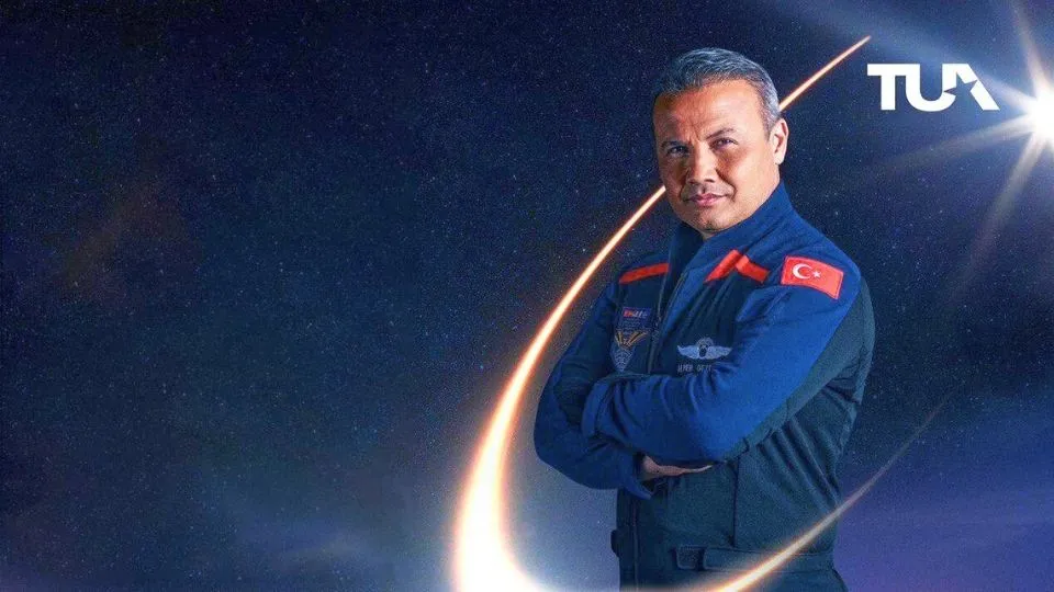 Türk Astronot Alper Gezeravcı Kimdir?
