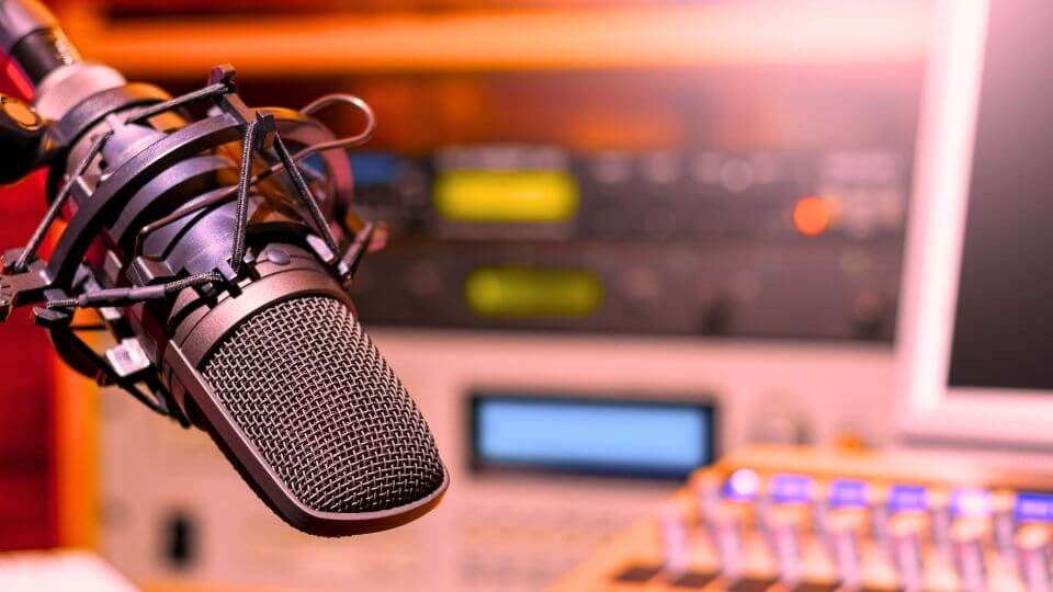 En Çok Dinlenen Radyo Kanalları ve Frekansları