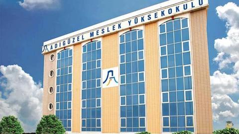 Ataşehir Adıgüzel Meslek Yüksekokulu Sivil Havacılık Kabin Hizmetleri (%50 İndirimli) 2023 Taban Puanları ve Başarı Sıralamaları