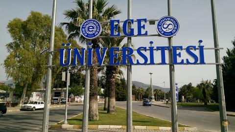 Ege Üniversitesi Türkçe Öğretmenliği Bölümü Öğrenci Yorumları