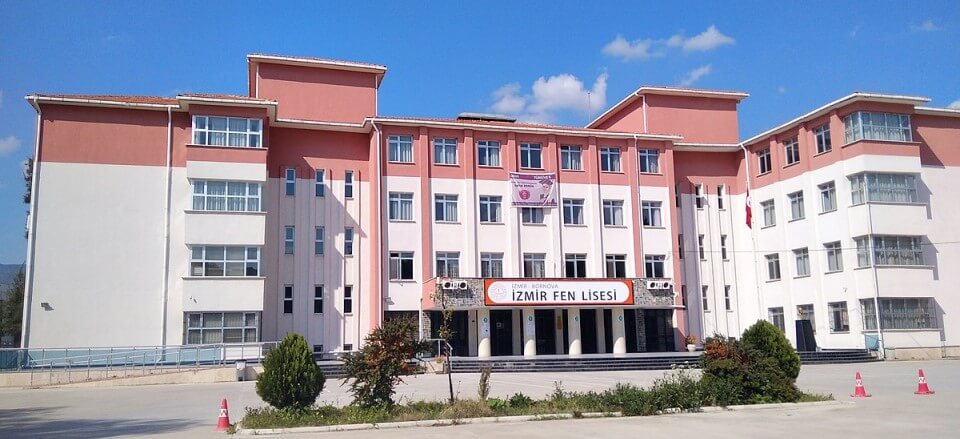 Türkiye’nin En İyi Liseleri - İzmir Fen Lisesi