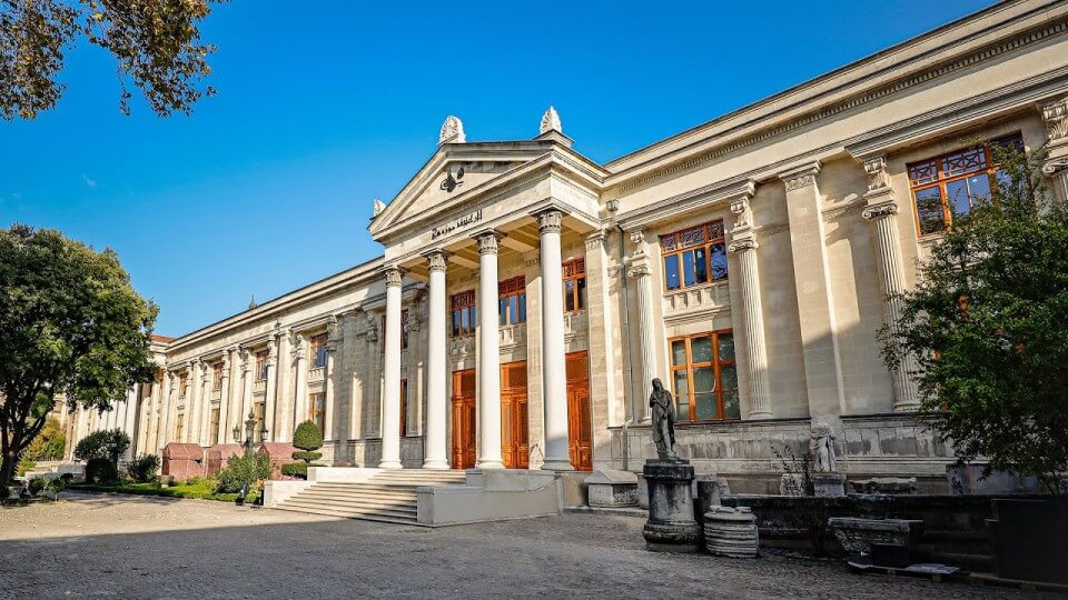 Üniversite Öğrencilerinin Mutlaka Gitmesi Gereken Türkiye’deki En İyi Müzeler - İstanbul Arkeoloji Müzesi